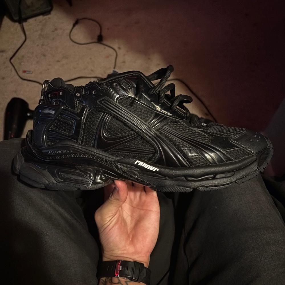 Balenciaga Black Sneakers Sleek Modern Design